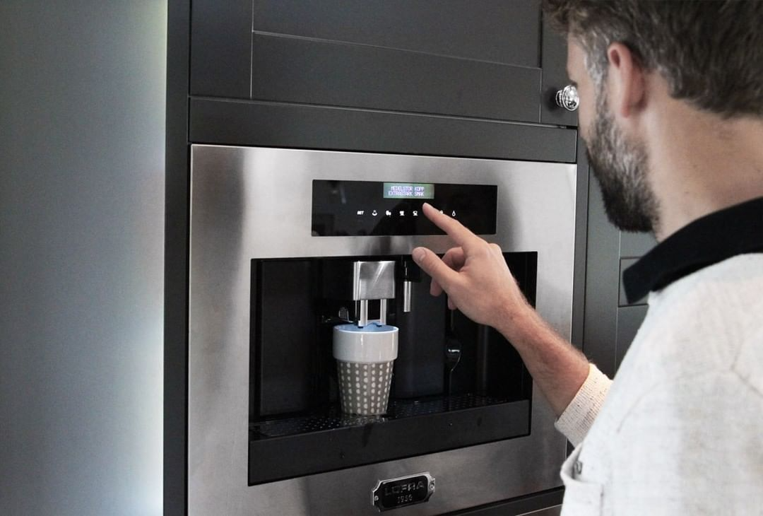 A good coffee machine - discreet, fast and functional
